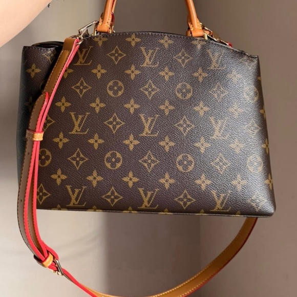 Louis Vuitton bag - Picture 9 of 16